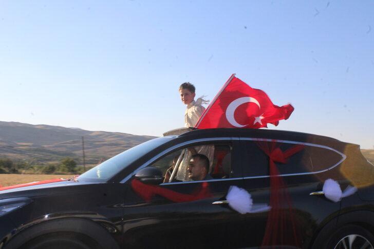 Doğanşehir Kaymakamı, makam aracını sünnet olan şehit oğluna tahsis etti G3