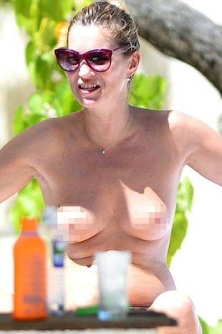 Kate Moss Sezonu Üstsüz Kapadı! 