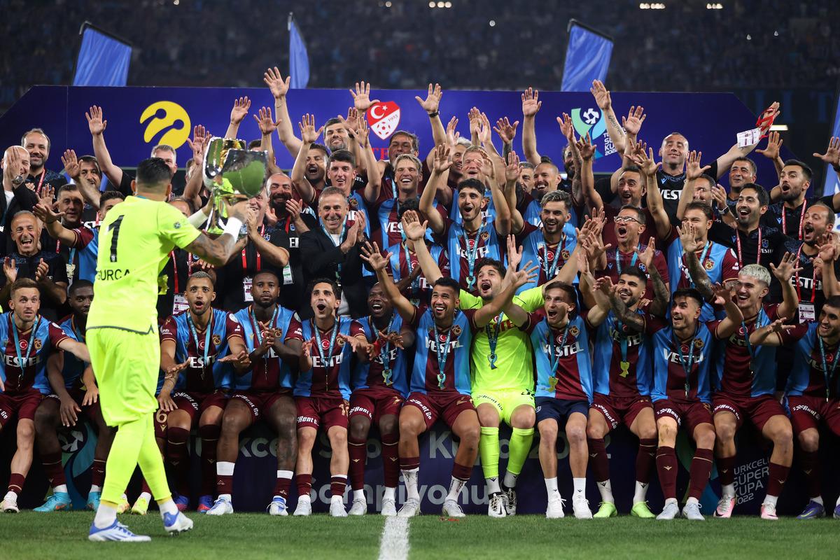 Turkcell S&uuml;per Kupa Trabzonspor'un