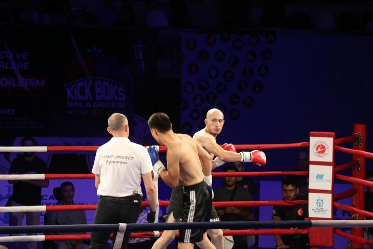 Türk Cumhuriyetleri Profesyonel Kick Boks Şampiyonası Kocaeli'de yapıldı G5