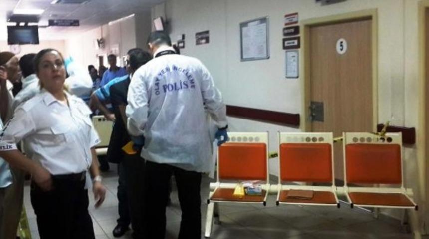 Muayeneye gittiği psikiyatristin odasında kendini başından vurdu