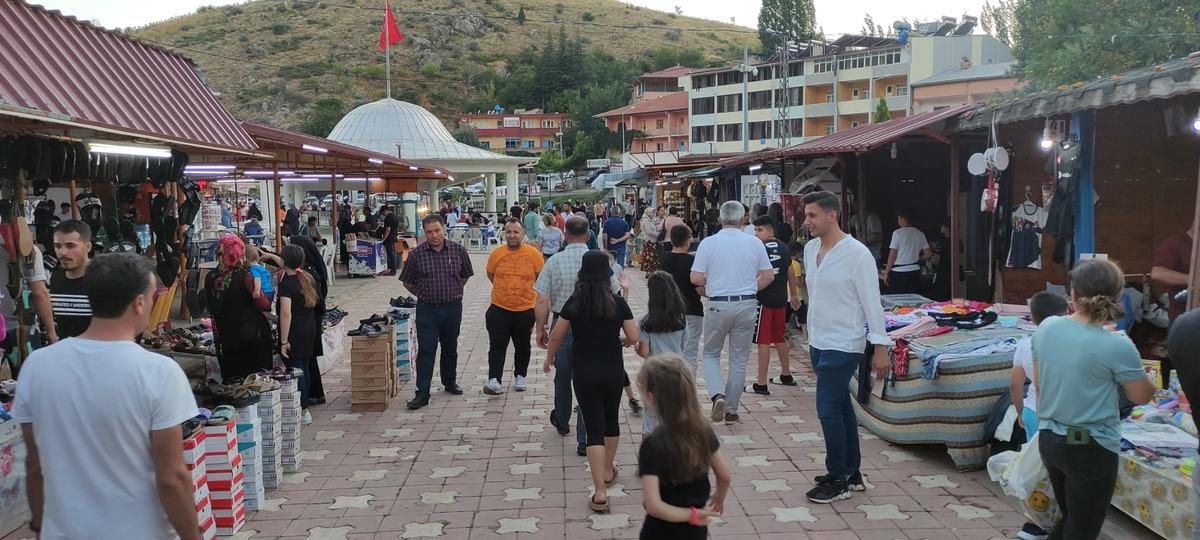 Ekin&ouml;z&uuml; i&ccedil;melerindeki yoğunluk esnafın y&uuml;z&uuml;n&uuml; g&uuml;ld&uuml;r&uuml;yor