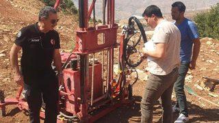 Siirt'te yer altından sesler geldiği iddiası üzerine köyde inceleme yapıldı