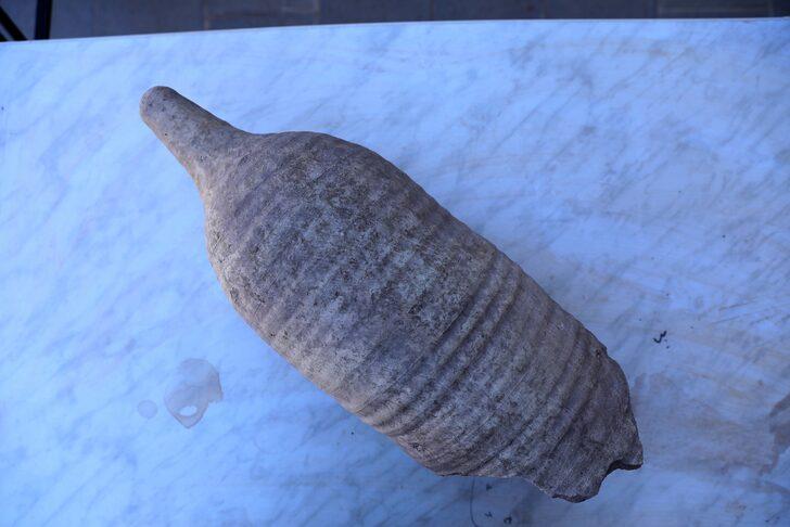 Diyarbakır'daki tarihi surlarda yaklaşık 1700 yıllık amfora bulundu G2