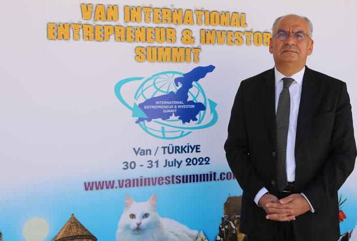 Van'da gerçekleştirilen "Uluslararası Girişimci ve Yatırımcı Zirvesi" sona erdi G3