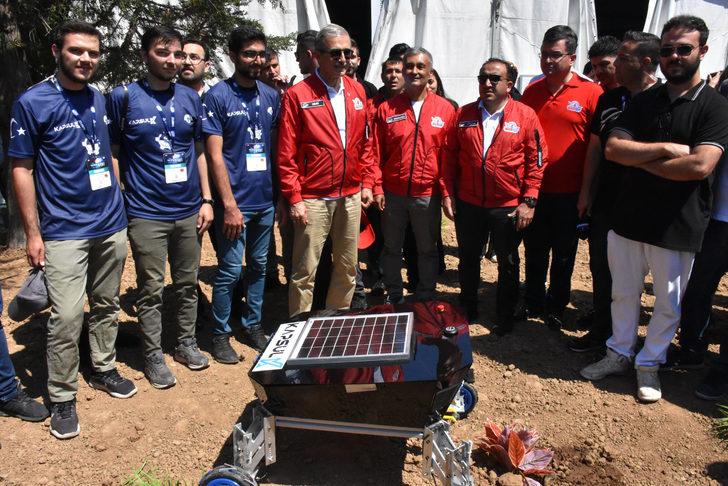 Savunma Sanayii Başkanı Demir, TEKNOFEST'i ziyaret etti: G1