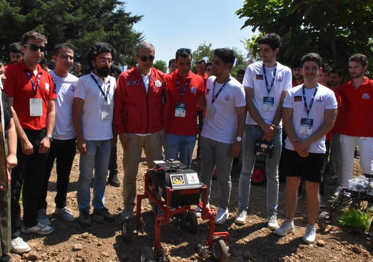 Savunma Sanayii Başkanı Demir, TEKNOFEST'i ziyaret etti: G4