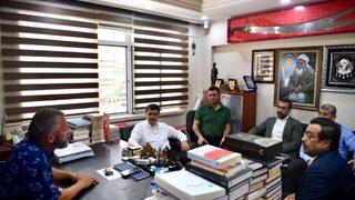 Ankara Valisi Şahin, saldırıya uğrayan Alevi Vakfı ile cemevini ziyaret etti