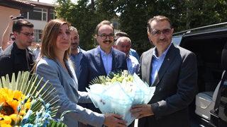 Enerji ve Tabii Kaynaklar Bakanı Dönmez, Bilecik'te selden etkilenen bölgelerde muhtarlarla buluştu