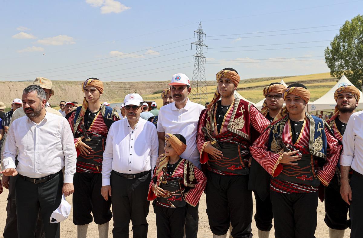 Bakan Kurum'dan "sosyal konut projesi" a&ccedil;ıklaması: