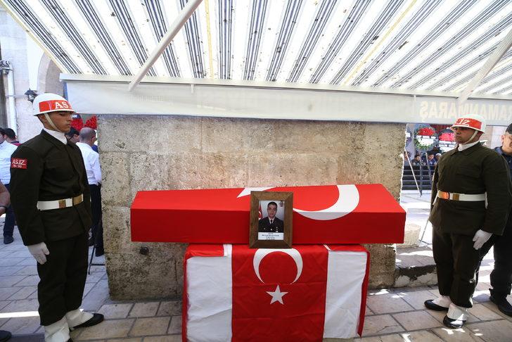 Şehit Piyade Uzman Çavuş Keçe, Kahramanmaraş'ta son yolculuğuna uğurlandı G3