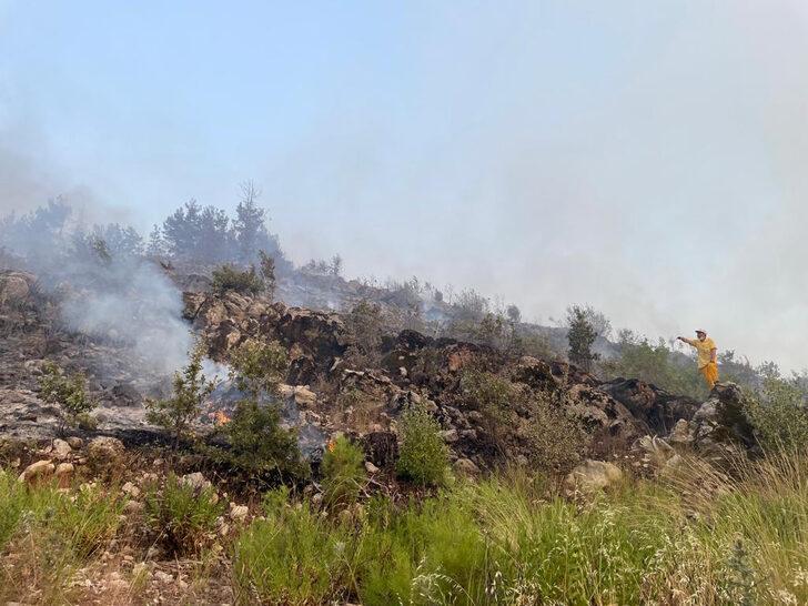 GÜNCELLEME - Burdur'da çıkan orman yangınına müdahale ediliyor G5