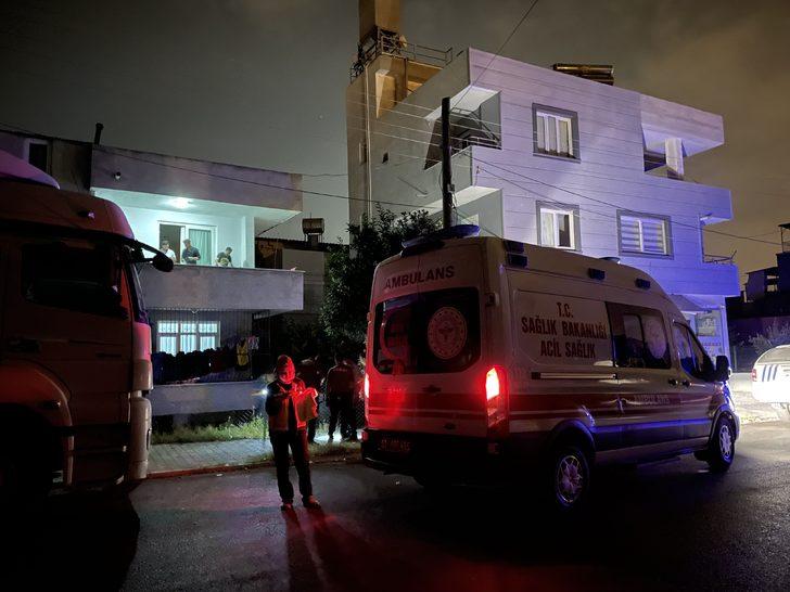 GÜNCELLEME - Adana'da balkonda uyuduğu sırada bıçaklanan kadın öldü G1