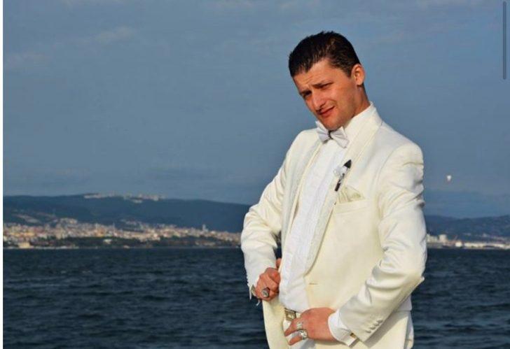 Her gün damat gibi giyiniyor ama kısmetini bulamadı! 'Ferdi Romeo' evlenmek istiyor! G3