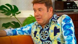 Şoray Uzun'dan mutluluk pozu! Evliliklerinin 24. yılını böyle kutladı