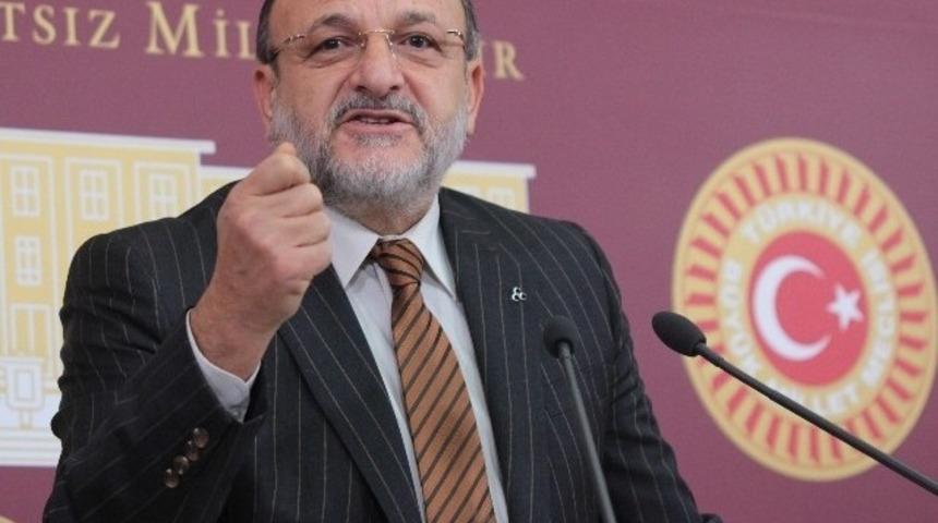 MHP’li Vural’dan bayrak eleştirisi