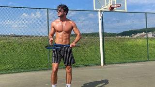 Kardeşlerim’in yıldızı Onur Seyit Yaran'dan tenis kortunda kaslı paylaşım! Yok ya sadece bayılmışım!