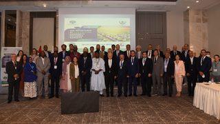 İzmir'de Tarımsal Emtia Borsaları Piyasalarının Önemi Çalıştayı düzenlendi