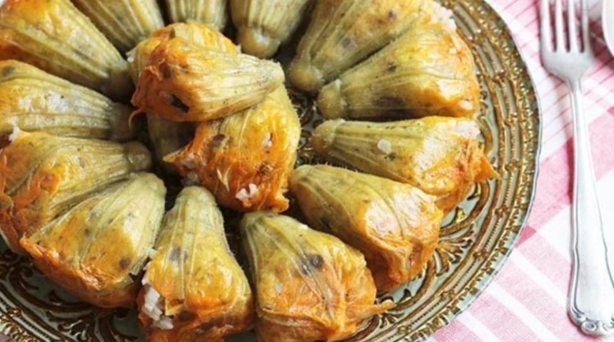MasterChef kabak çiçeği dolması nasıl yapılır? Ege'nin sevilen lezzeti kabak çiçeğinin en pratik ve lezzetli tarifi ve malzemeleri!