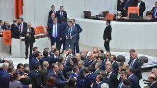 Genel Kurul’da gergin anlar