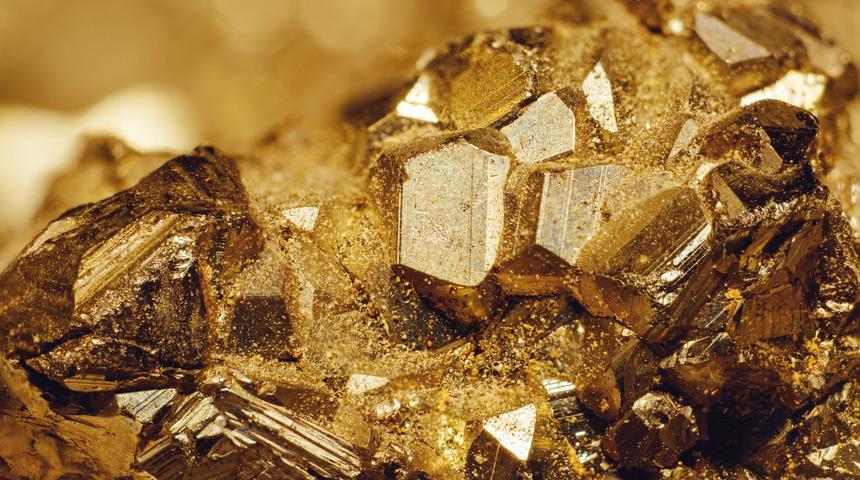 Metal nedir, doğada nasıl bulunur ve oluşur? Metallerin özellikleri nelerdir? 