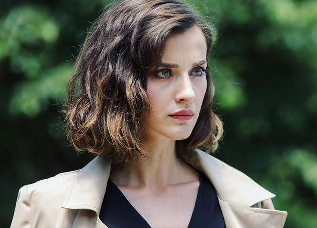 Burun estetiği yaptıran İrem Helvacıoğlu tartışma yarattı