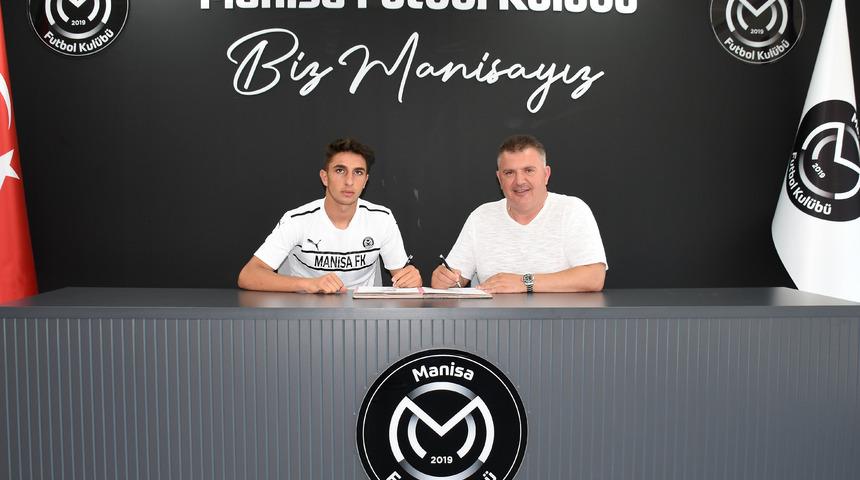 Manisa FK, Fırat Sarı'yı transfer etti