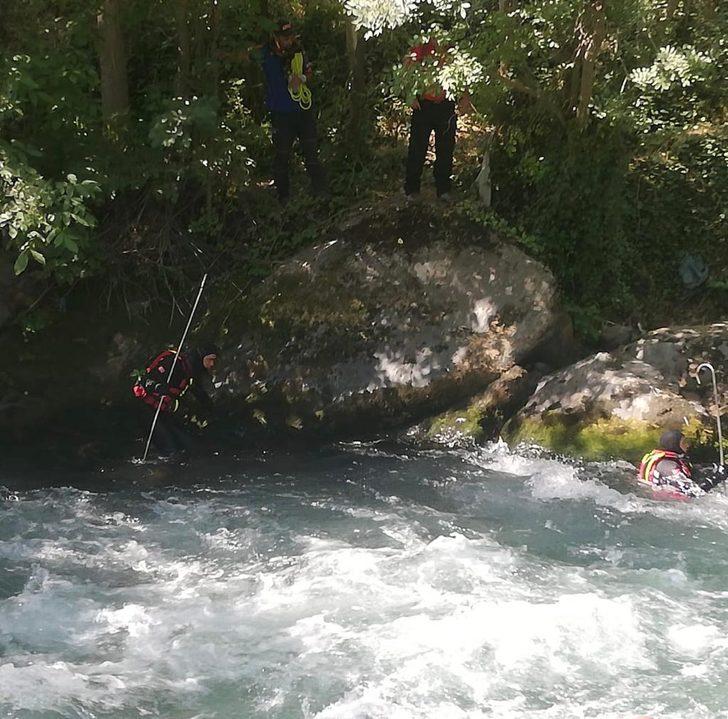 Müküs Çayı'nda akıntıya kapılan hemşireyi arama çalışmaları 52 gündür sürüyor G4