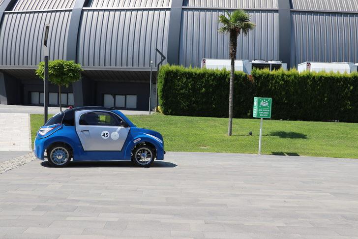 Manisa'da lise öğrencilerinin geliştirdiği elektrikli araç tanıtıldı G2
