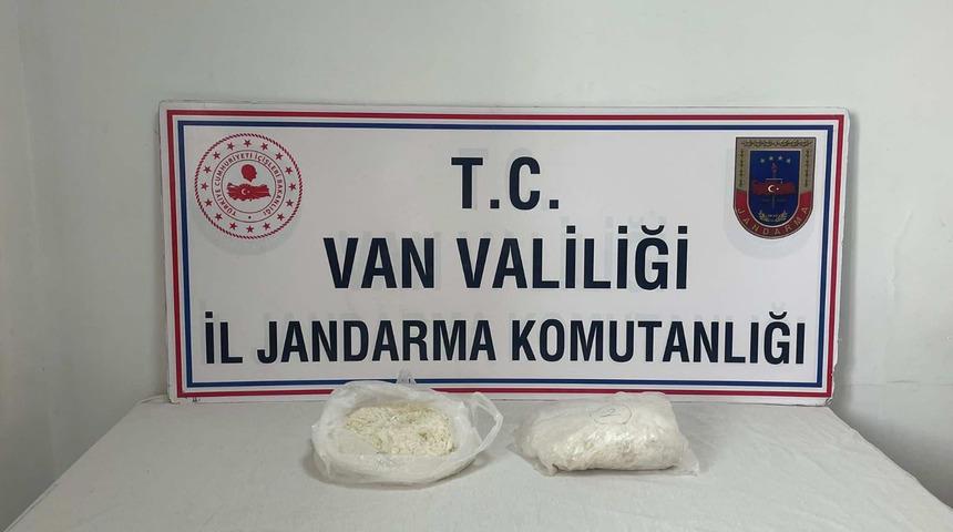 Van'da 4 kilo 454 gram sentetik uyuşturucu ele geçirildi