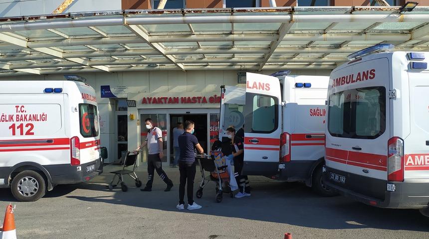 Edirne'de boğulma tehlikesi geçiren 6 kişi hastaneye kaldırıldı