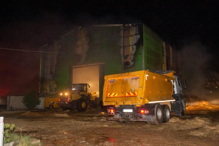 Hatay'da bir çiftliğin deposunda yangın çıktı G3