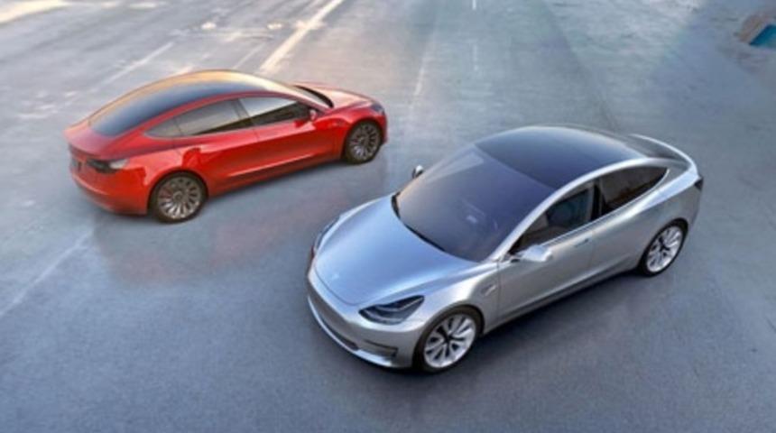 Tesla Model 3 için geri sayım!