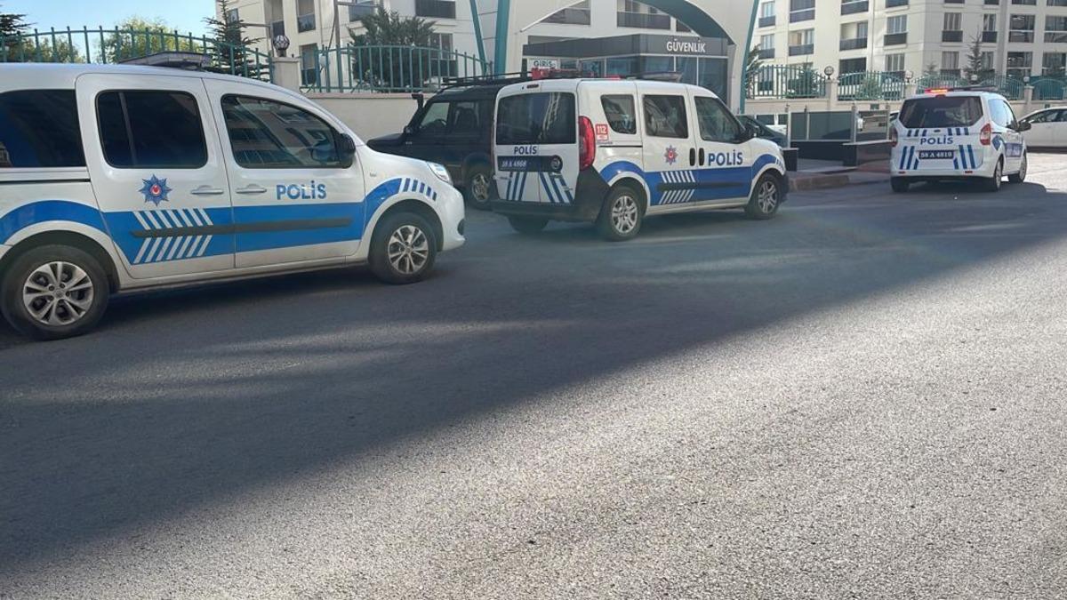 Sivas'ta bir kişi silahla vurularak yaralandı