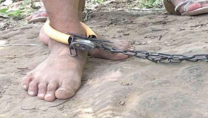 “Torunumuz tacize uğradı” dediler! 11 yaşındaki kızı ayak bileğinden zincirle direğe bağladılar