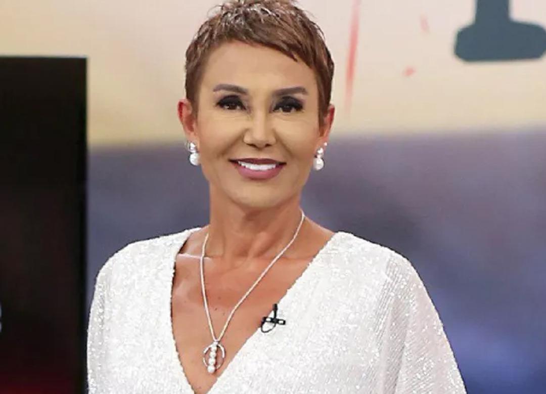 Seda Sayan'ın estetik doktoruna gitmişti! Serap Pak&ouml;z'&uuml; kimse tanıyamıyor