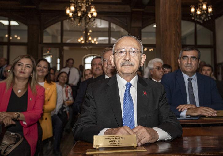 CHP Genel Başkanı Kılıçdaroğlu, Erzurum Kongresi'nin yapıldığı binayı gezdi G1