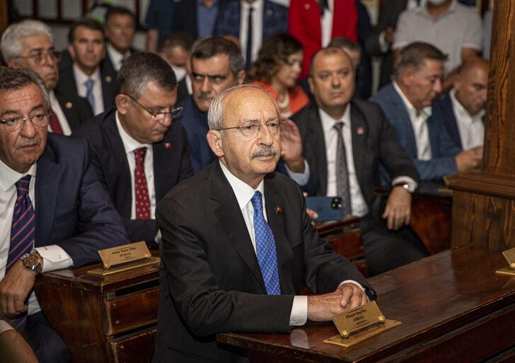CHP Genel Başkanı Kılıçdaroğlu, Erzurum Kongresi'nin yapıldığı binayı gezdi G3