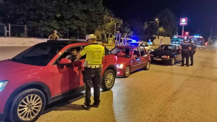 Erzincan'da çeşitli suçlardan aranan 72 kişi yakalandı G1