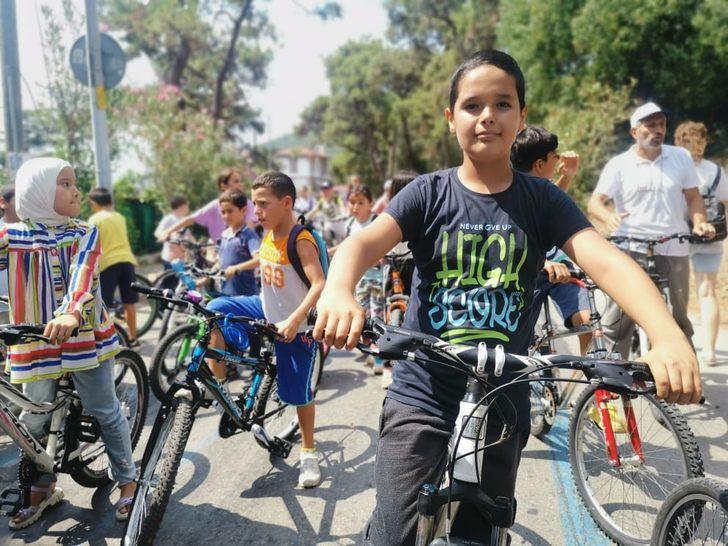 Adalar Müftülüğünden Kur'an kursu öğrencilerine bisiklet turu G2