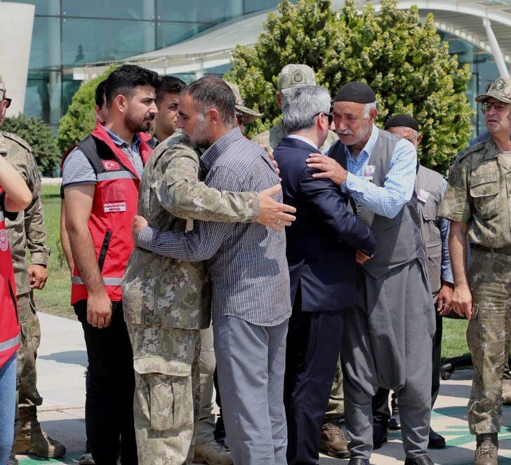 Hatay'da şehit olan Piyade Er Sofioğlu'nun cenazesi törenle Diyarbakır'a uğurlandı G4