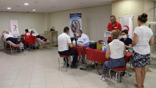 Kartal'da kan ve kök hücre bağışı kampanyası başlatıldı