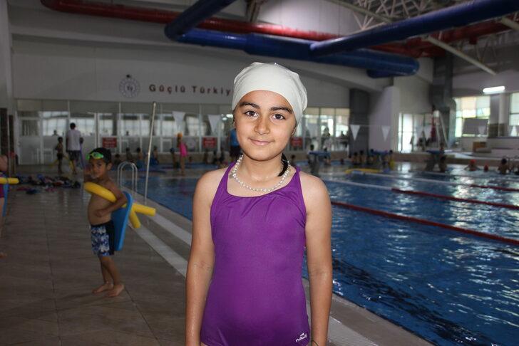 Hakkari'de iki yılda 12 bin çocuğa yüzme eğitimi verildi G4