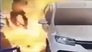 Böyle dikkatsizlik görülmedi! Benzin istasyonunda sigara yakınca hayatının şokunu yaşadı
