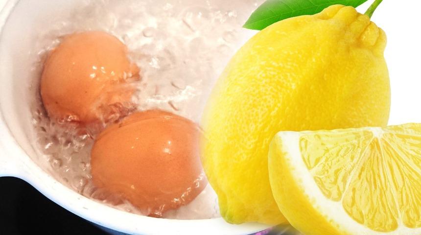 Yumurta haşlarken suyuna mutlaka limon ekleyin!