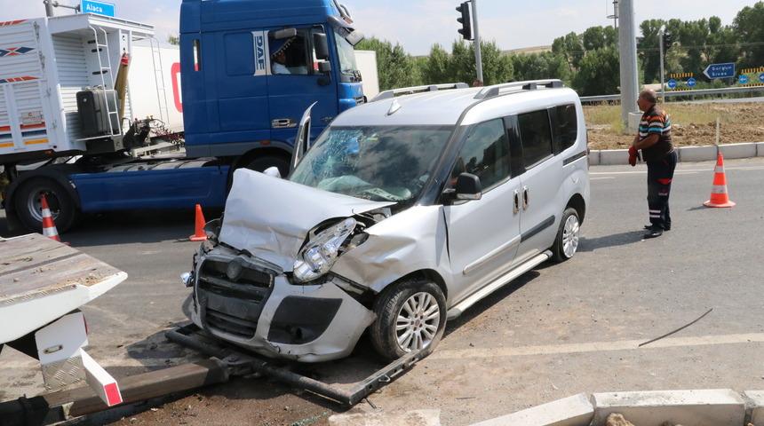 Yozgat'ta trafik kazasında 6 kişi yaralandı