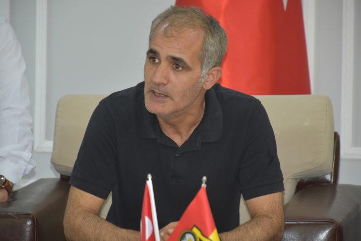 Yeni Malatyaspor Kulübü Başkanı Hacı Ahmet Yaman, basın mensuplarına konuştu: G3