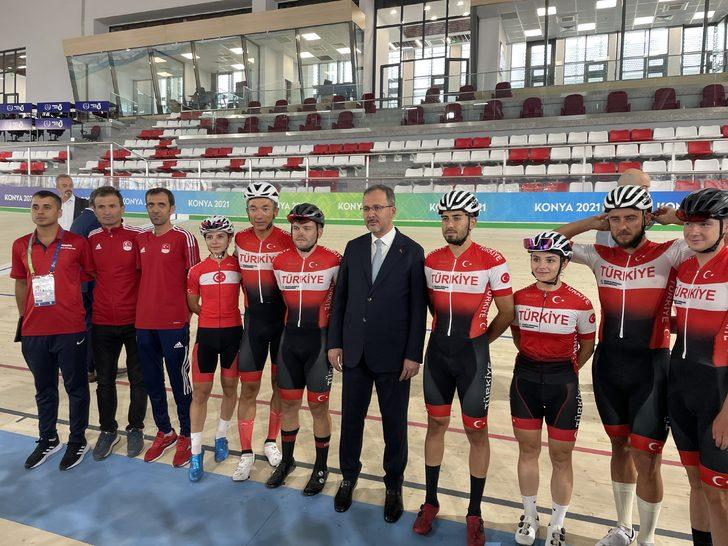 Gençlik ve Spor Bakanı Kasapoğlu, Konya Olimpik Veledromu'nda incelemelerde bulundu: G3