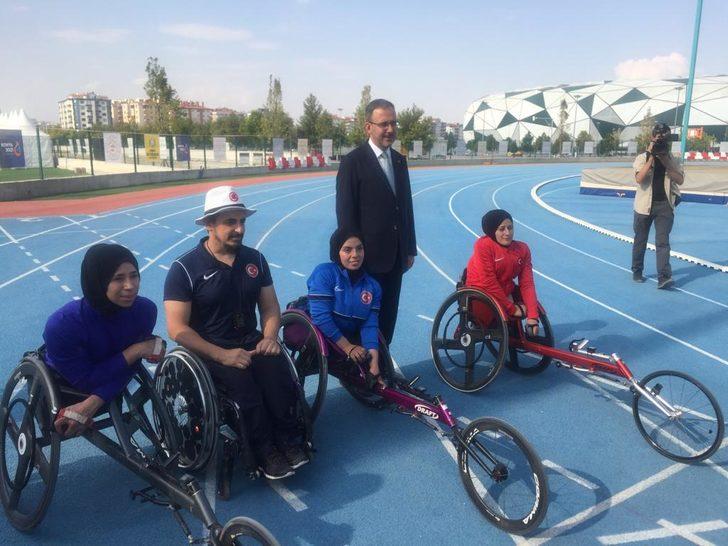Bakan Kasapoğlu, Konya'da spor tesislerini inceledi G3