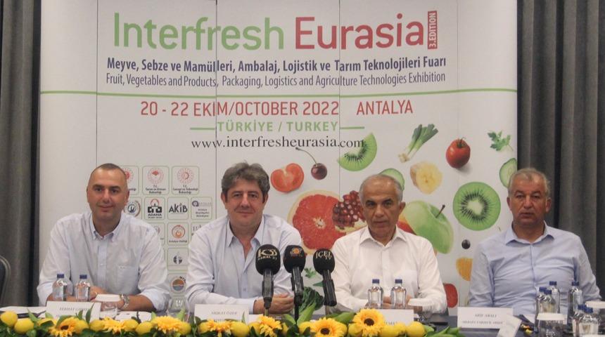 Mersin'de yaş meyve ve sebze sektörü ihracatı değerlendirildi
